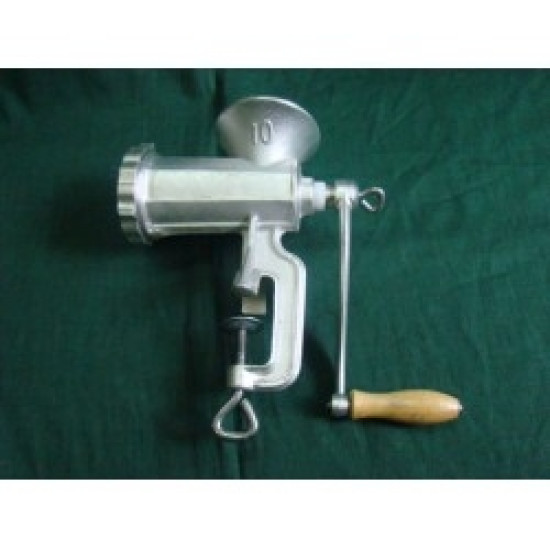 Κρεατομηχανή χειροκίνητη για παρασκευή κιμά, λουκάνικου, σουτζουκιού κ.α. Διαθέσιμη σε 3 μεγέθη, Νο 5, Νο 8, Νο 10.