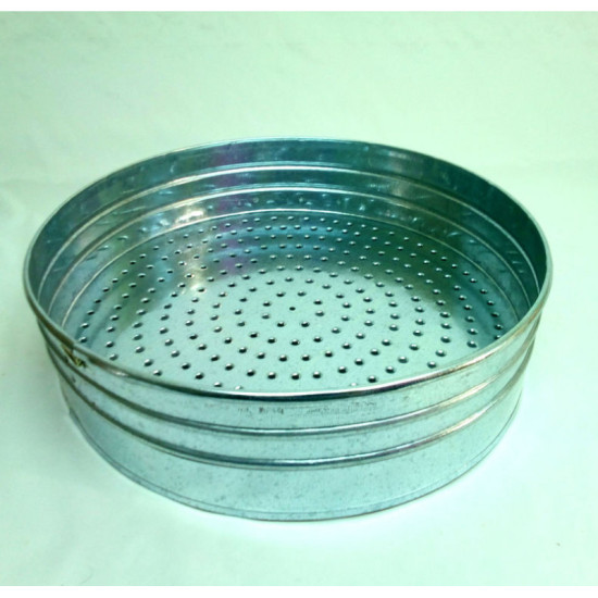 Κόσκινο τραχανά γαλβανιζέ. Διατίθεται σε τρία μεγέθη με διάμετρο 31, 34 και 38 εκ.