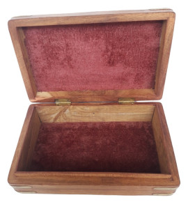 ΜΠΙΖΟΥΤΙΕΡΑ ΞΥΛΙΝΗ ΣΚΑΛΙΣΤΗ ΜΕ ΦΙΛΝΤΙΣΗ ΠΑΡΑΛΛΗΛΟΓΡΑΜΗ. ΔΙΑΣΤΑΣΕΙΣ20Χ12,5Χ6